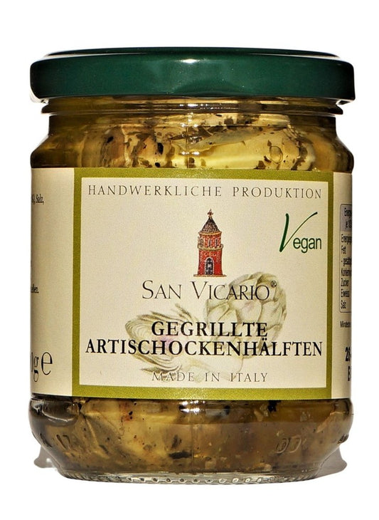 Gegrillte Artischockenhälften in Öl